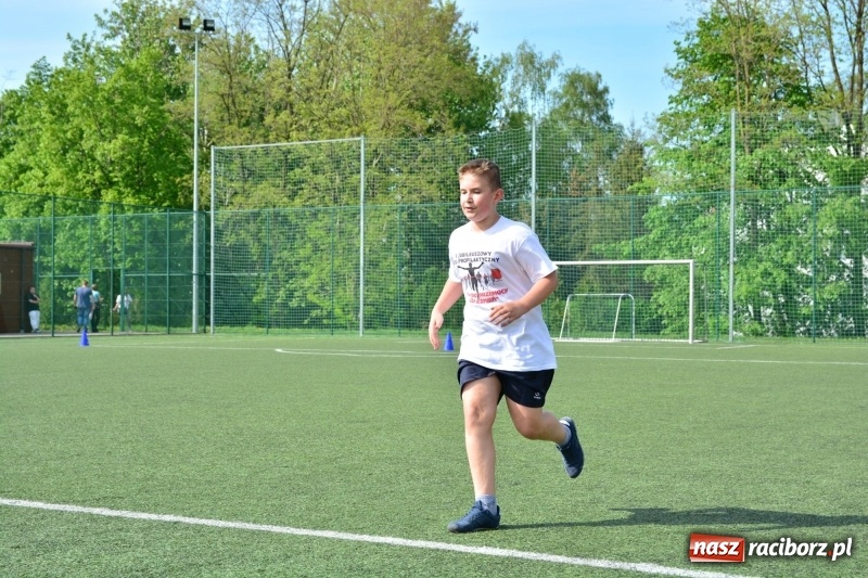 Zdjęcie w galerii na portalu naszraciborz.pl: Rozbiegane Krzanowice. V Bieg Profilaktyczny  wiadomości z regionu