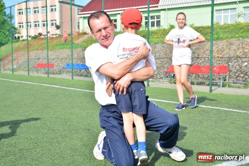 Zdjęcie w galerii na portalu naszraciborz.pl: Rozbiegane Krzanowice. V Bieg Profilaktyczny  wiadomości z regionu