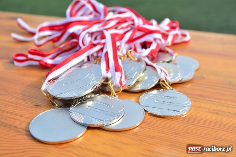 Zdjęcie w galerii na portalu naszraciborz.pl: Rozbiegane Krzanowice. V Bieg Profilaktyczny  wiadomości z regionu