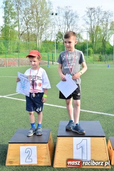 Zdjęcie w galerii na portalu naszraciborz.pl: Rozbiegane Krzanowice. V Bieg Profilaktyczny  wiadomości z regionu