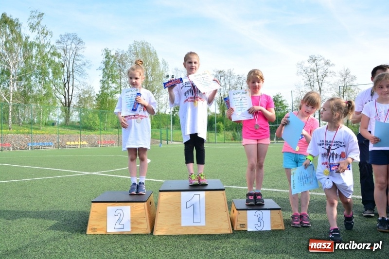 Zdjęcie w galerii na portalu naszraciborz.pl: Rozbiegane Krzanowice. V Bieg Profilaktyczny  wiadomości z regionu