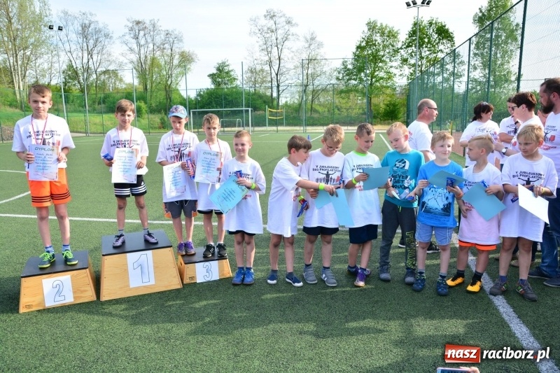 Zdjęcie w galerii na portalu naszraciborz.pl: Rozbiegane Krzanowice. V Bieg Profilaktyczny  wiadomości z regionu