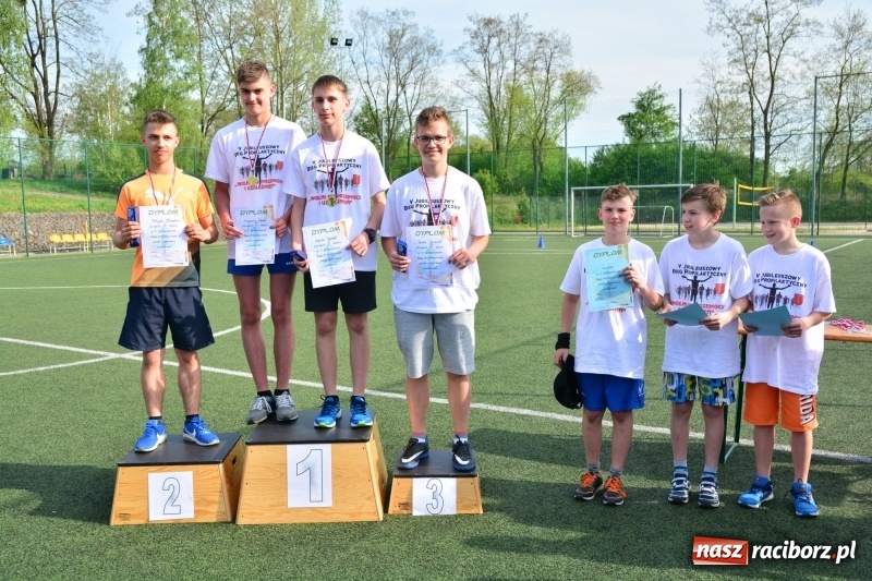 Zdjęcie w galerii na portalu naszraciborz.pl: Rozbiegane Krzanowice. V Bieg Profilaktyczny  wiadomości z regionu