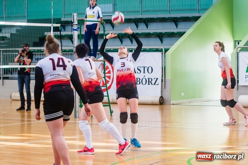 Zdjęcie w galerii na portalu naszraciborz.pl: XXI sezon JP Telebim RLPS za nami. Leśna Perła obroniła trofeum wiadomości z regionu