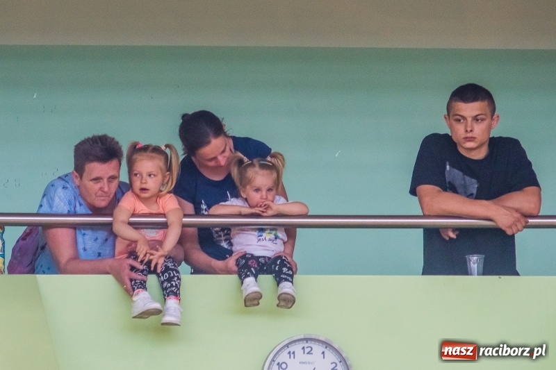 Zdjęcie w galerii na portalu naszraciborz.pl: XXI sezon JP Telebim RLPS za nami. Leśna Perła obroniła trofeum wiadomości z regionu