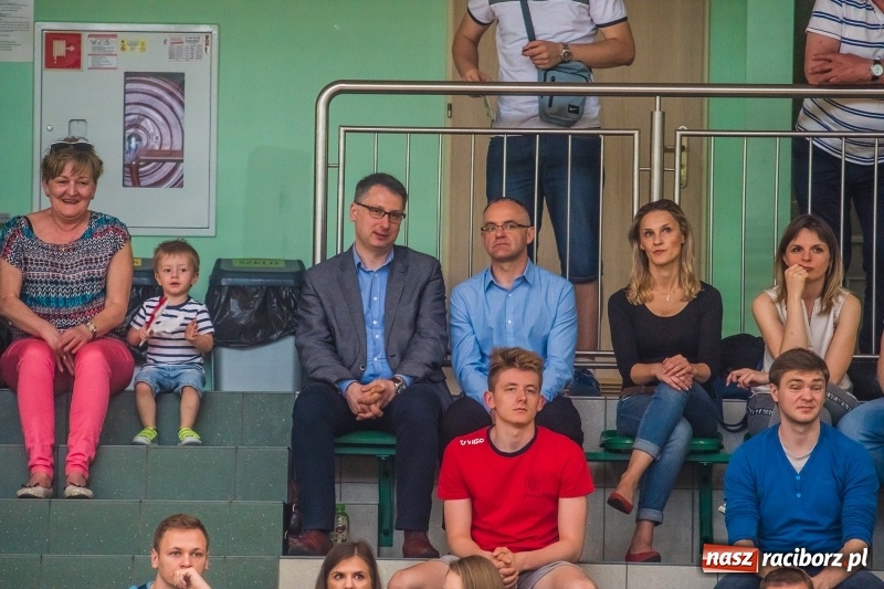 Zdjęcie w galerii na portalu naszraciborz.pl: XXI sezon JP Telebim RLPS za nami. Leśna Perła obroniła trofeum wiadomości z regionu