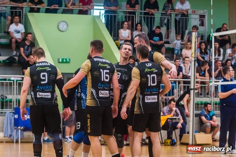 Zdjęcie w galerii na portalu naszraciborz.pl: XXI sezon JP Telebim RLPS za nami. Leśna Perła obroniła trofeum wiadomości z regionu