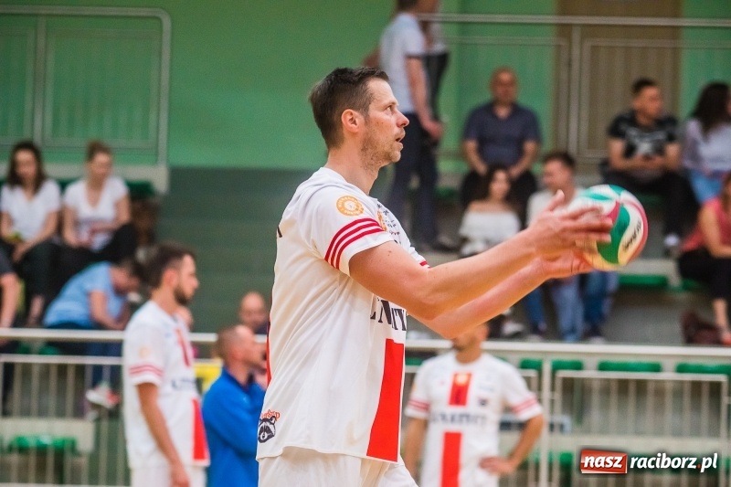 Zdjęcie w galerii na portalu naszraciborz.pl: XXI sezon JP Telebim RLPS za nami. Leśna Perła obroniła trofeum wiadomości z regionu