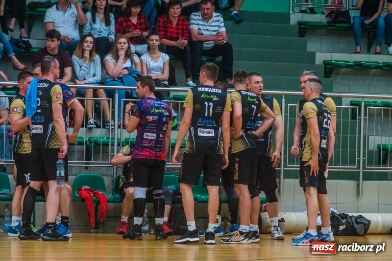 Zdjęcie w galerii na portalu naszraciborz.pl: XXI sezon JP Telebim RLPS za nami. Leśna Perła obroniła trofeum wiadomości z regionu