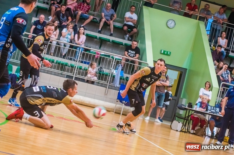 Zdjęcie w galerii na portalu naszraciborz.pl: XXI sezon JP Telebim RLPS za nami. Leśna Perła obroniła trofeum wiadomości z regionu