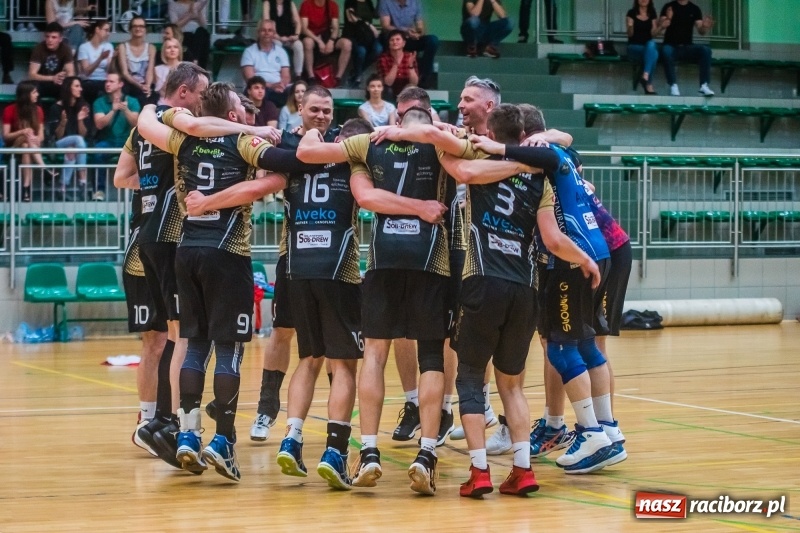 Zdjęcie w galerii na portalu naszraciborz.pl: XXI sezon JP Telebim RLPS za nami. Leśna Perła obroniła trofeum wiadomości z regionu