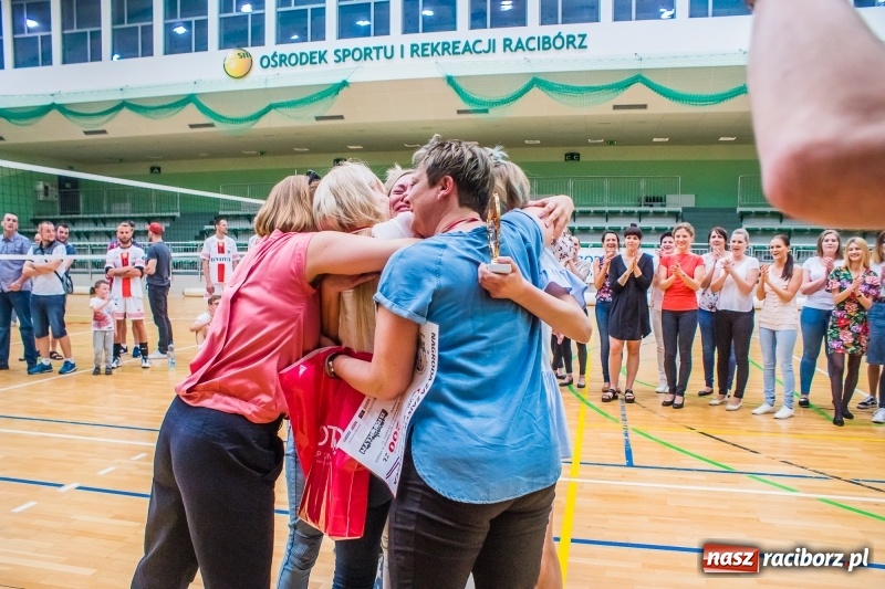 Zdjęcie w galerii na portalu naszraciborz.pl: XXI sezon JP Telebim RLPS za nami. Leśna Perła obroniła trofeum wiadomości z regionu