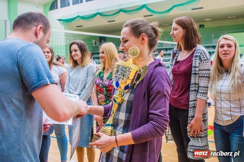 Zdjęcie w galerii na portalu naszraciborz.pl: XXI sezon JP Telebim RLPS za nami. Leśna Perła obroniła trofeum wiadomości z regionu