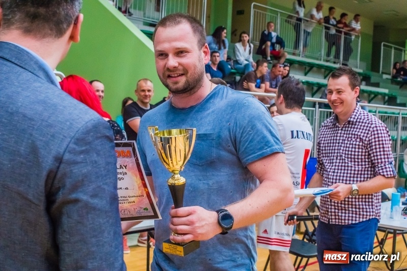 Zdjęcie w galerii na portalu naszraciborz.pl: XXI sezon JP Telebim RLPS za nami. Leśna Perła obroniła trofeum wiadomości z regionu