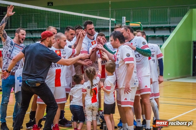 Zdjęcie w galerii na portalu naszraciborz.pl: XXI sezon JP Telebim RLPS za nami. Leśna Perła obroniła trofeum wiadomości z regionu