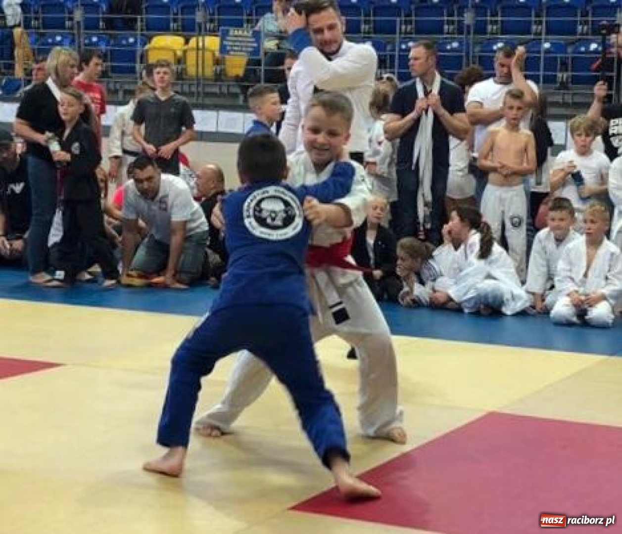 Zdjęcie w galerii na portalu naszraciborz.pl: Łamatorzy na podium w Katowicach wiadomości z regionu