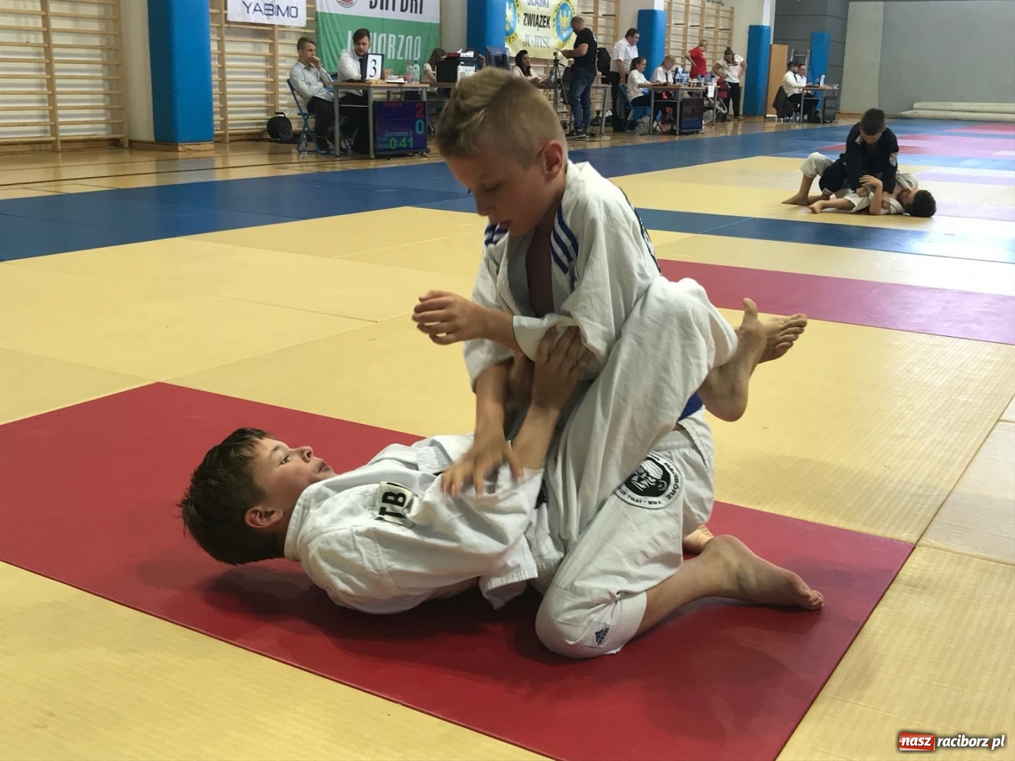 Zdjęcie w galerii na portalu naszraciborz.pl: Łamatorzy na podium w Katowicach wiadomości z regionu