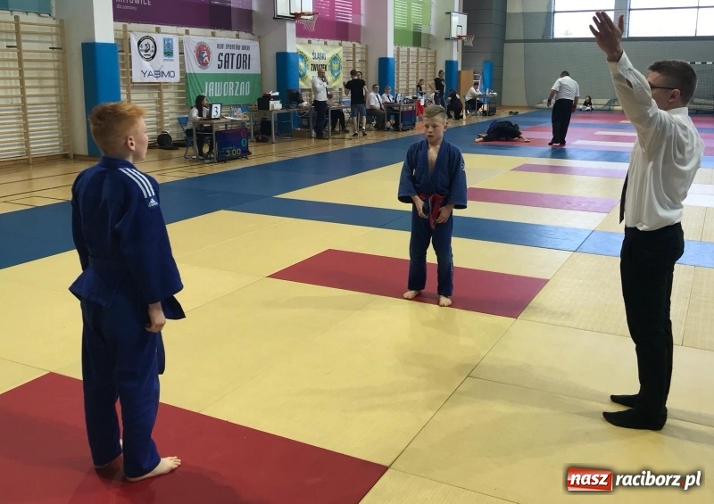 Zdjęcie w galerii na portalu naszraciborz.pl: Łamatorzy na podium w Katowicach wiadomości z regionu