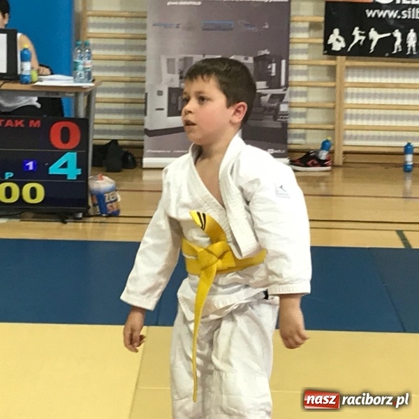 Zdjęcie w galerii na portalu naszraciborz.pl: Łamatorzy na podium w Katowicach wiadomości z regionu