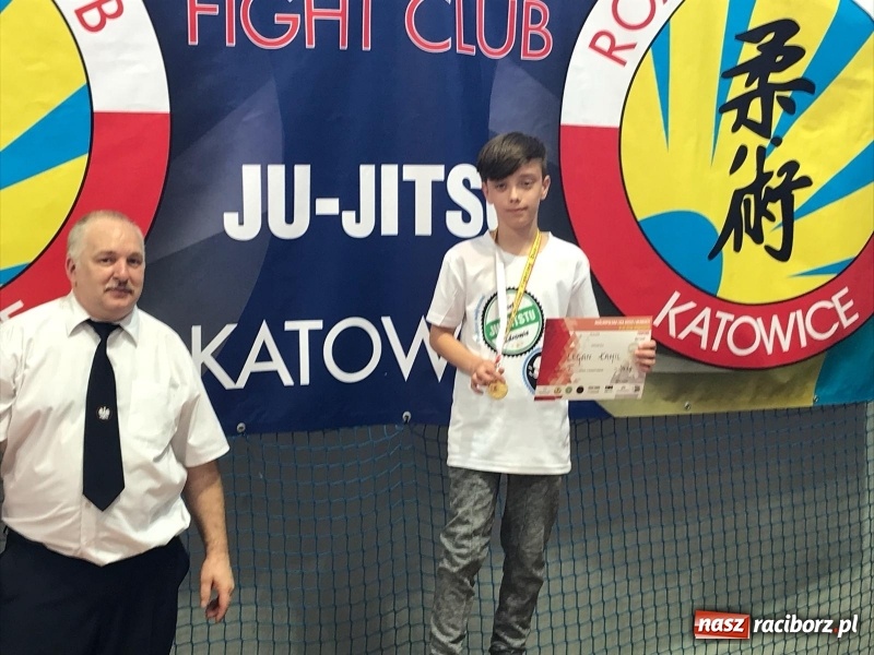 Zdjęcie w galerii na portalu naszraciborz.pl: Łamatorzy na podium w Katowicach wiadomości z regionu