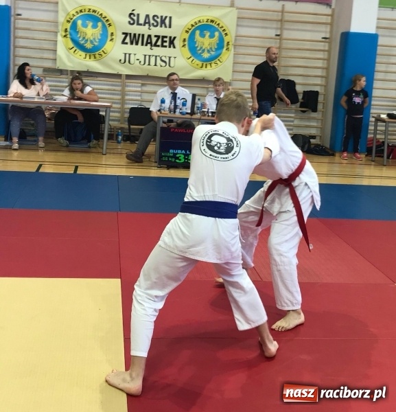 Zdjęcie w galerii na portalu naszraciborz.pl: Łamatorzy na podium w Katowicach wiadomości z regionu