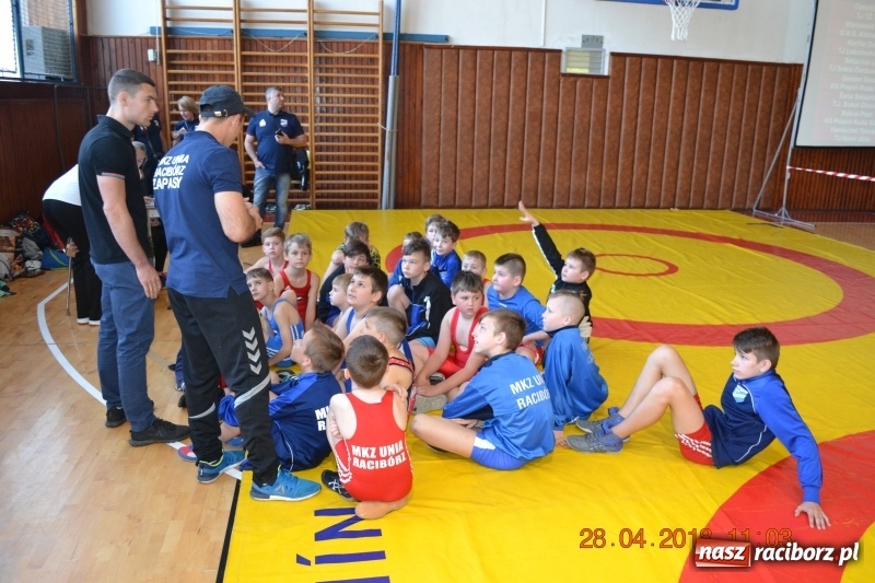 Zdjęcie w galerii na portalu naszraciborz.pl: Medale zawodników Unii Racibórz na zawodach w Krnowie wiadomości z regionu