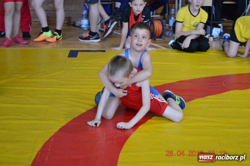 Zdjęcie w galerii na portalu naszraciborz.pl: Medale zawodników Unii Racibórz na zawodach w Krnowie wiadomości z regionu