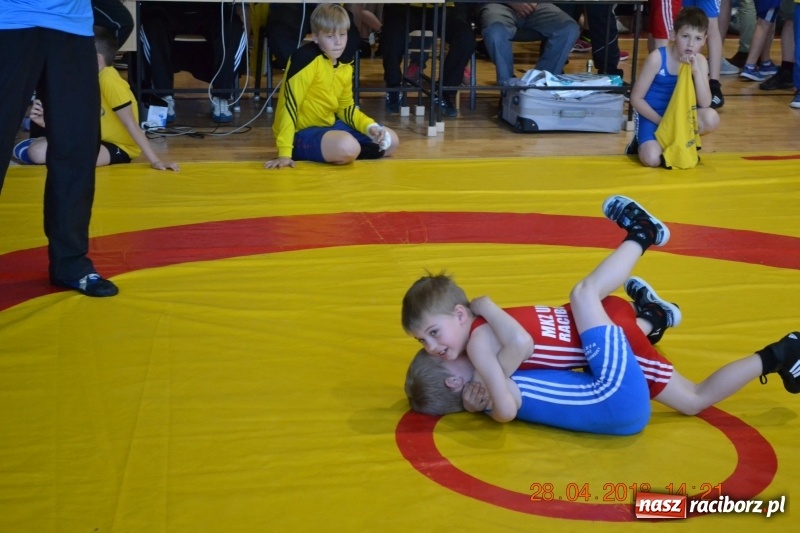 Zdjęcie w galerii na portalu naszraciborz.pl: Medale zawodników Unii Racibórz na zawodach w Krnowie wiadomości z regionu