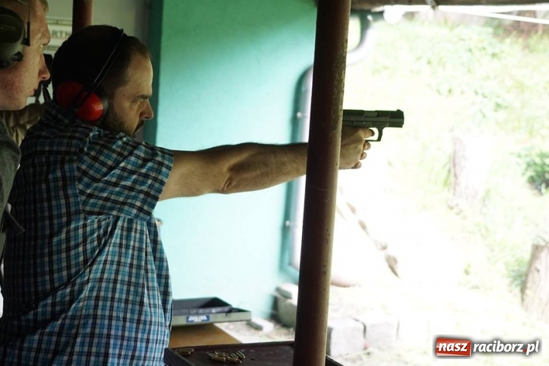 Zdjęcie w galerii na portalu naszraciborz.pl: III Turniej Strzelecki o Puchar Dyrektora Zakładu Karnego za nami wiadomości z regionu