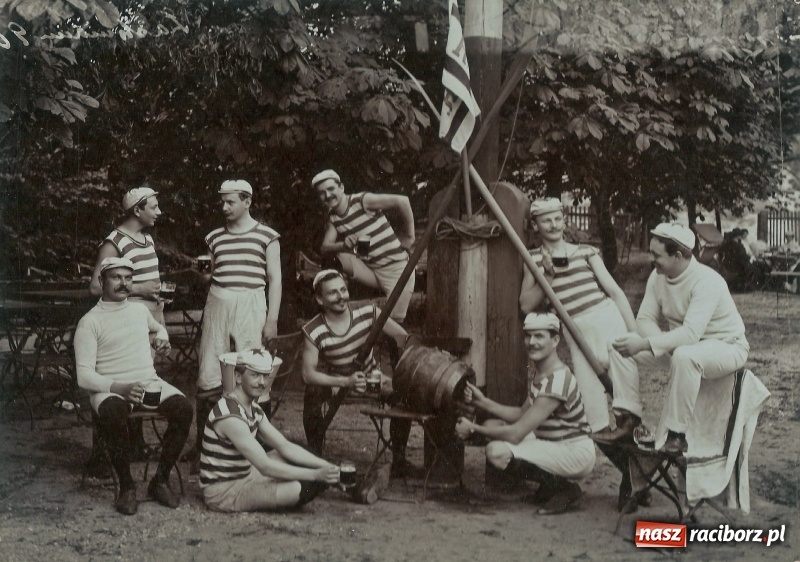 Zdjęcie w galerii na portalu naszraciborz.pl: Gratka dla fanów wioślarstwa. Reaktywacja Raciborskiego Towarzystwa Wioślarskiego wiadomości z regionu