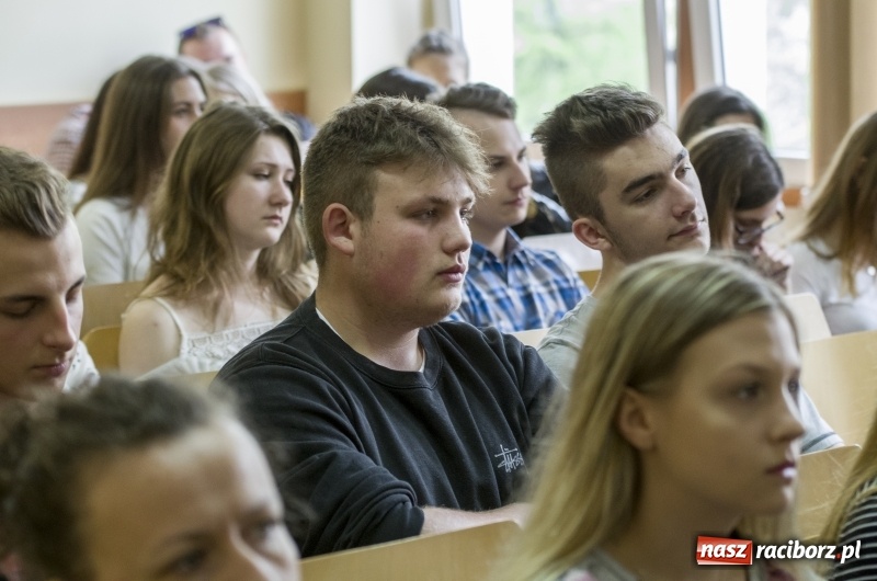 Zdjęcie w galerii na portalu naszraciborz.pl: Gdzie na studia? Kierunek pedagogika. Spotkanie dla uczniów szkół średnich wiadomości z regionu
