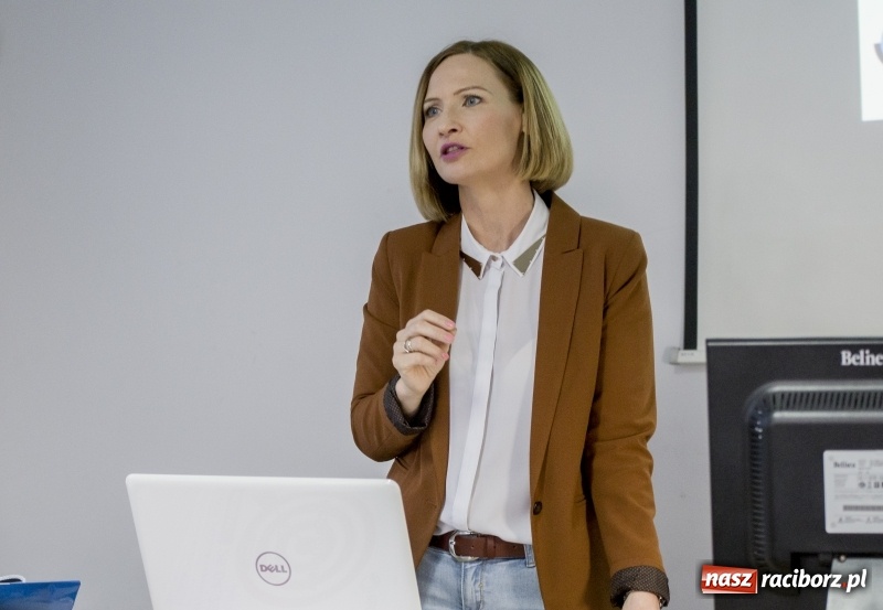 Zdjęcie w galerii na portalu naszraciborz.pl: Gdzie na studia? Kierunek pedagogika. Spotkanie dla uczniów szkół średnich wiadomości z regionu