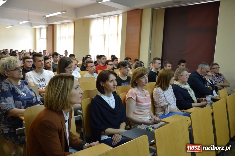 Zdjęcie w galerii na portalu naszraciborz.pl: Gdzie na studia? Kierunek pedagogika. Spotkanie dla uczniów szkół średnich wiadomości z regionu