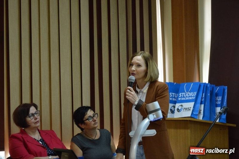 Zdjęcie w galerii na portalu naszraciborz.pl: Gdzie na studia? Kierunek pedagogika. Spotkanie dla uczniów szkół średnich wiadomości z regionu