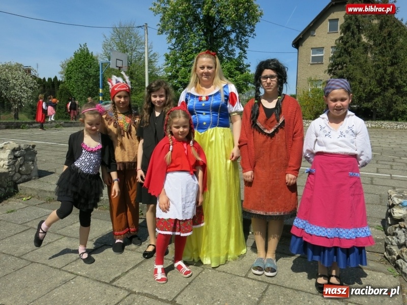 Zdjęcie w galerii na portalu naszraciborz.pl: Czytelnicze święto w Raciborzu Studziennej wiadomości z regionu