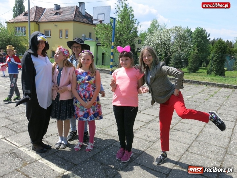 Zdjęcie w galerii na portalu naszraciborz.pl: Czytelnicze święto w Raciborzu Studziennej wiadomości z regionu