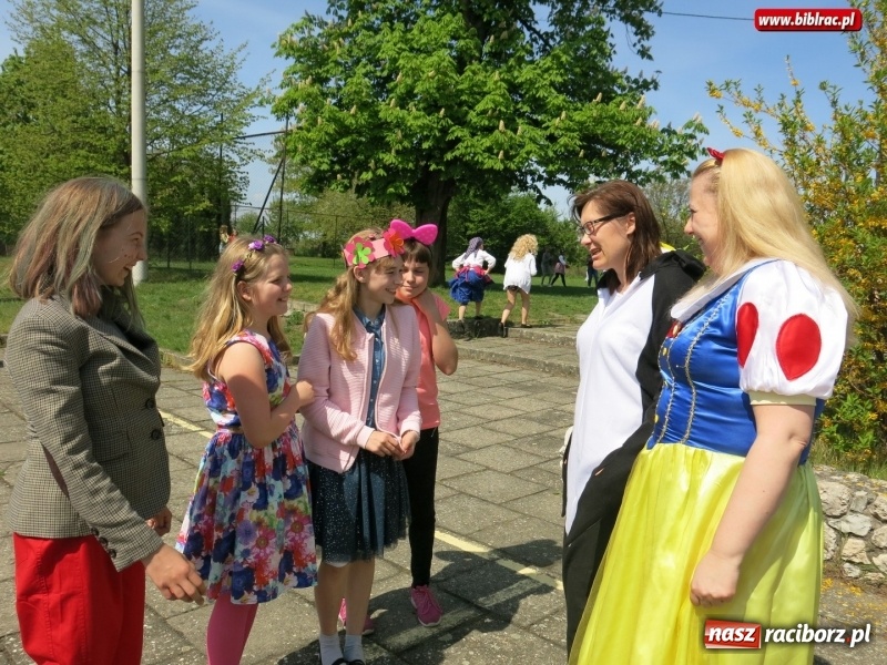 Zdjęcie w galerii na portalu naszraciborz.pl: Czytelnicze święto w Raciborzu Studziennej wiadomości z regionu