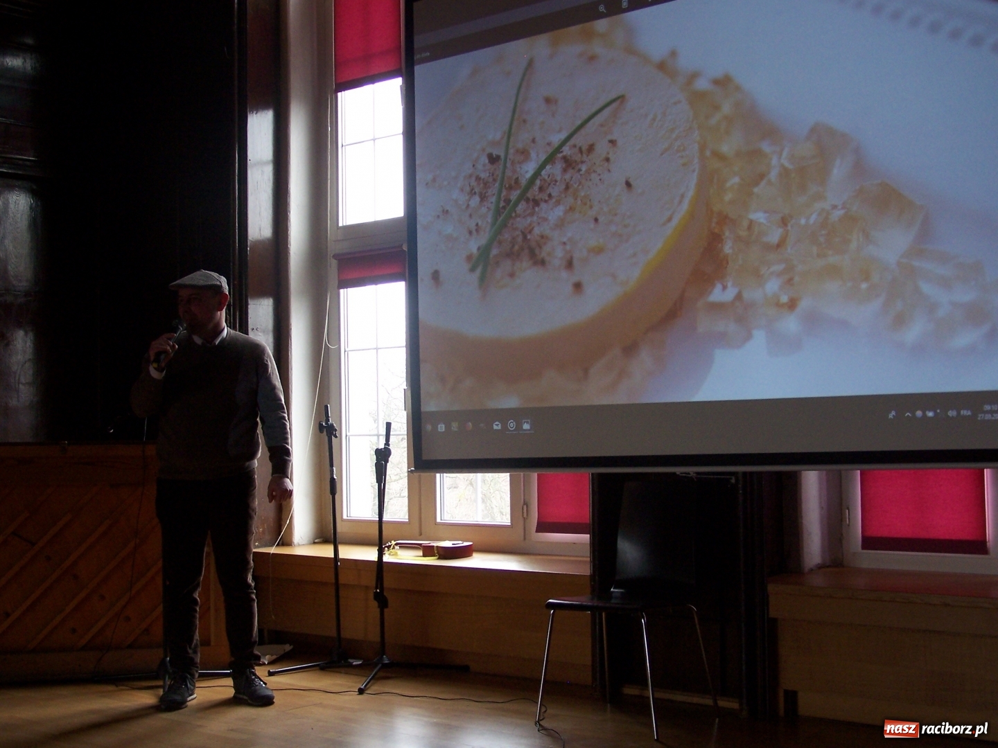 Zdjęcie w galerii na portalu naszraciborz.pl: Zajęcia z native speaker’ami w 1 LO  wiadomości z regionu