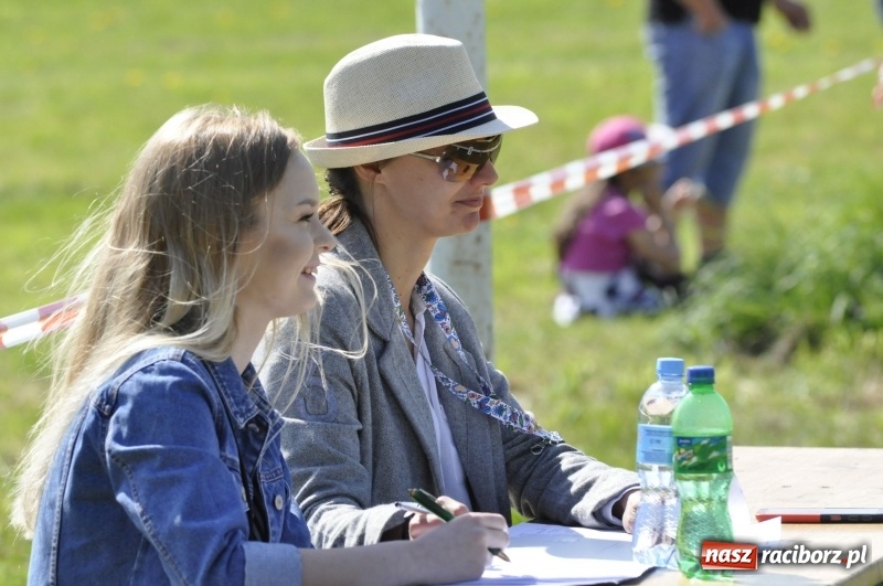 Zdjęcie w galerii na portalu naszraciborz.pl: Zawody w powożeniu na początek majówki konnej w Kornicach wiadomości z regionu