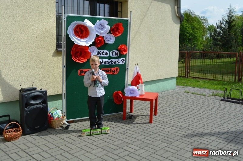 Zdjęcie w galerii na portalu naszraciborz.pl: Przedszkole w Nędzy z honorowym tytułem Przedszkola Młodych Patriotów wiadomości z regionu