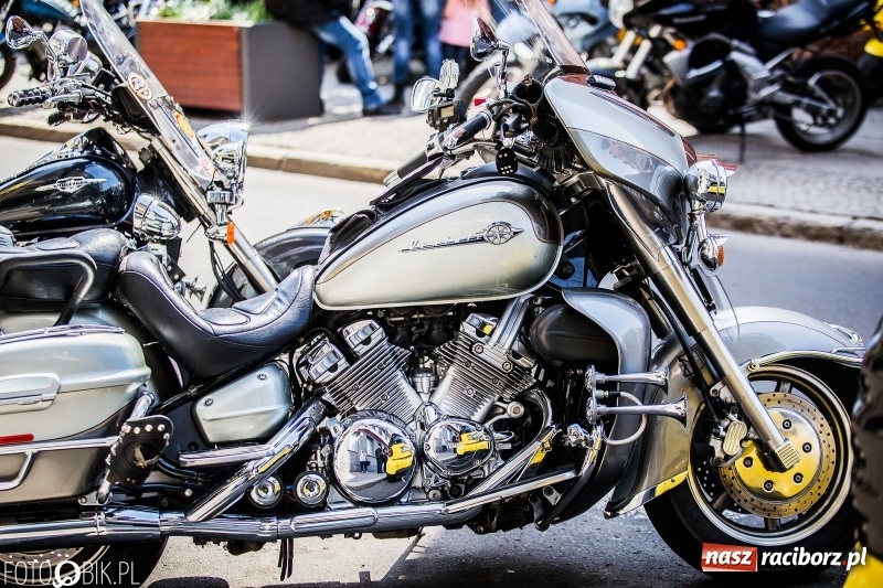 Zdjęcie w galerii na portalu naszraciborz.pl: Parada motocyklistów ulicami Raciborza wiadomości z regionu