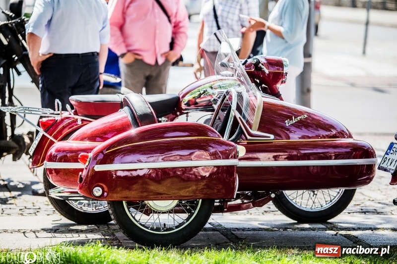 Zdjęcie w galerii na portalu naszraciborz.pl: Parada motocyklistów ulicami Raciborza wiadomości z regionu