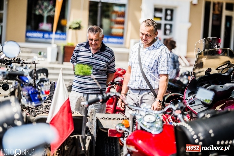 Zdjęcie w galerii na portalu naszraciborz.pl: Parada motocyklistów ulicami Raciborza wiadomości z regionu