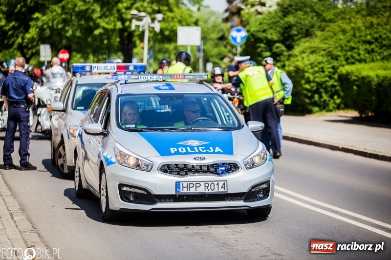 Zdjęcie w galerii na portalu naszraciborz.pl: Parada motocyklistów ulicami Raciborza wiadomości z regionu