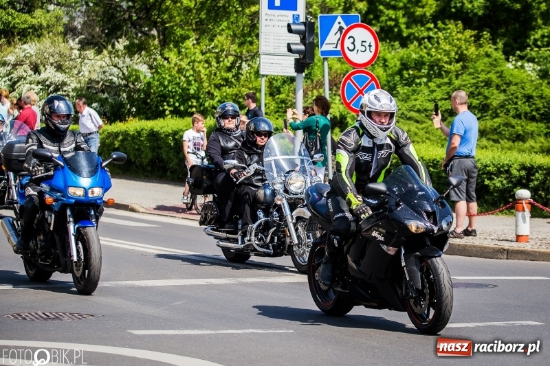 Zdjęcie w galerii na portalu naszraciborz.pl: Parada motocyklistów ulicami Raciborza wiadomości z regionu