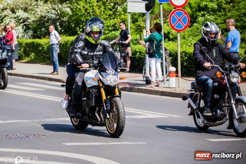Zdjęcie w galerii na portalu naszraciborz.pl: Parada motocyklistów ulicami Raciborza wiadomości z regionu