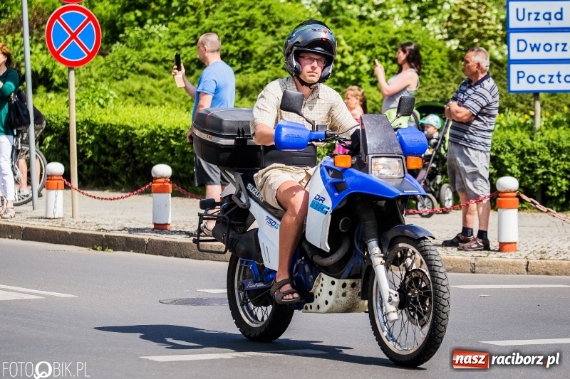 Zdjęcie w galerii na portalu naszraciborz.pl: Parada motocyklistów ulicami Raciborza wiadomości z regionu