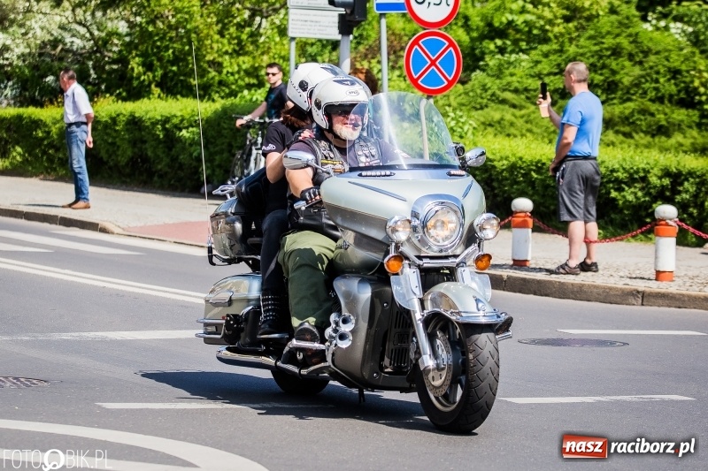 Zdjęcie w galerii na portalu naszraciborz.pl: Parada motocyklistów ulicami Raciborza wiadomości z regionu