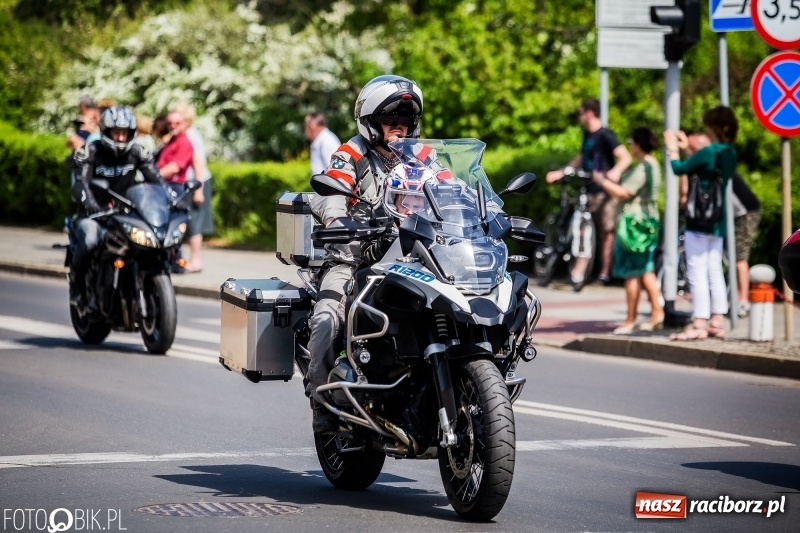 Zdjęcie w galerii na portalu naszraciborz.pl: Parada motocyklistów ulicami Raciborza wiadomości z regionu