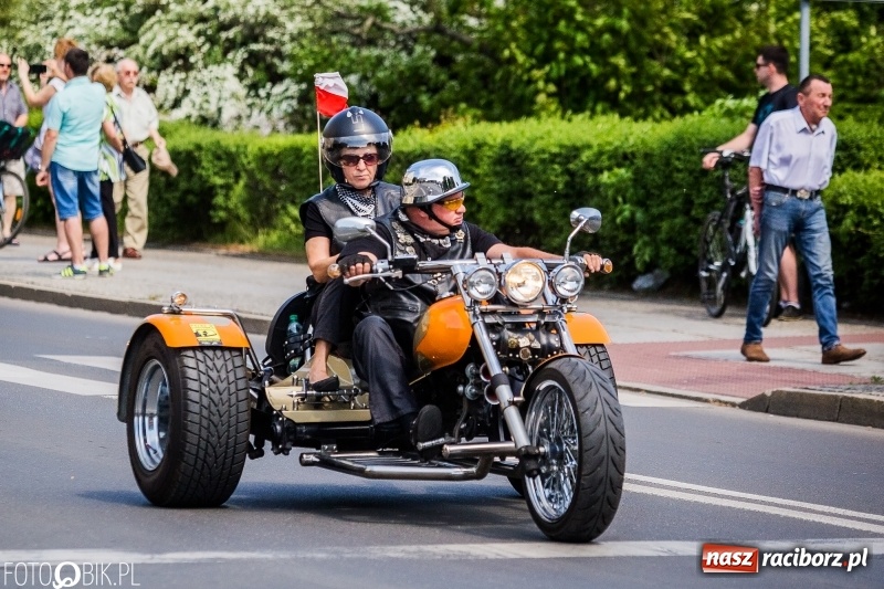 Zdjęcie w galerii na portalu naszraciborz.pl: Parada motocyklistów ulicami Raciborza wiadomości z regionu